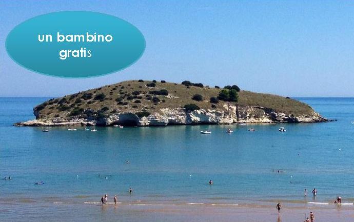 Famiglia con 3 bambini - Vieste Offerta vacanze al mare 2025